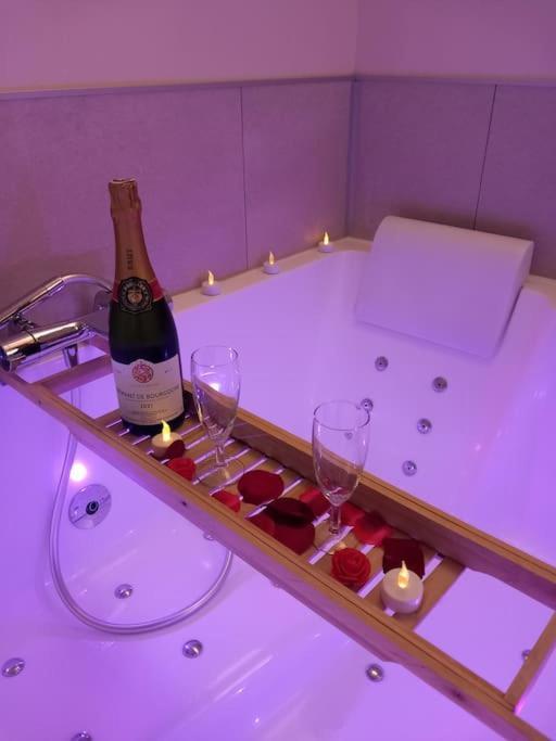 L'Atelier Des Reves Un Moment Magique Spa Prive Beaune  Eksteriør billede